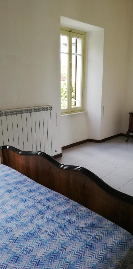 Готель Residenza Santa Valeria Caglio Екстер'єр фото
