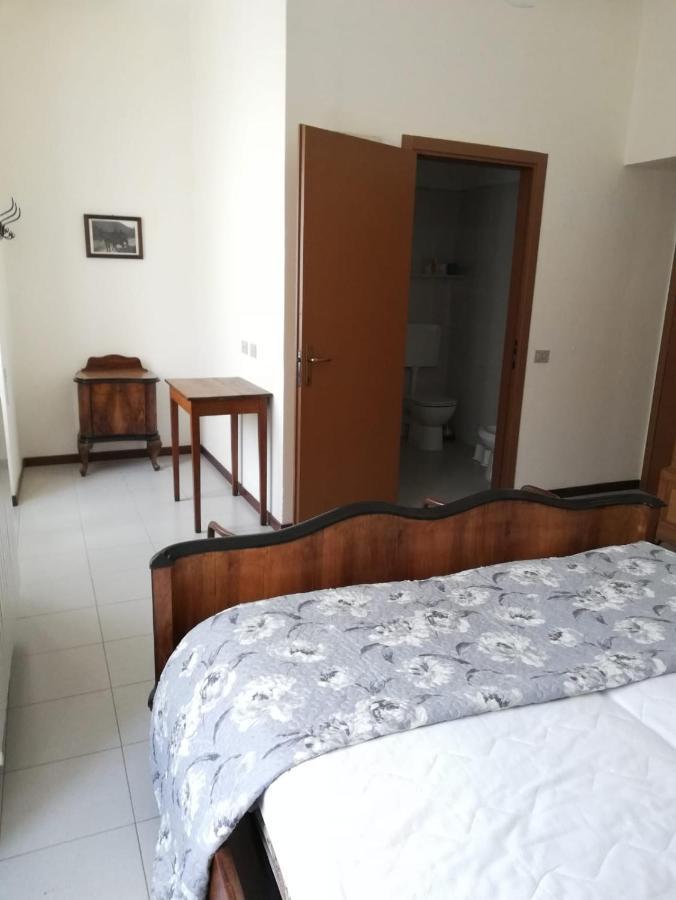 Готель Residenza Santa Valeria Caglio Екстер'єр фото