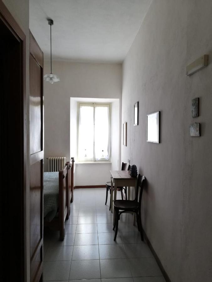 Готель Residenza Santa Valeria Caglio Екстер'єр фото