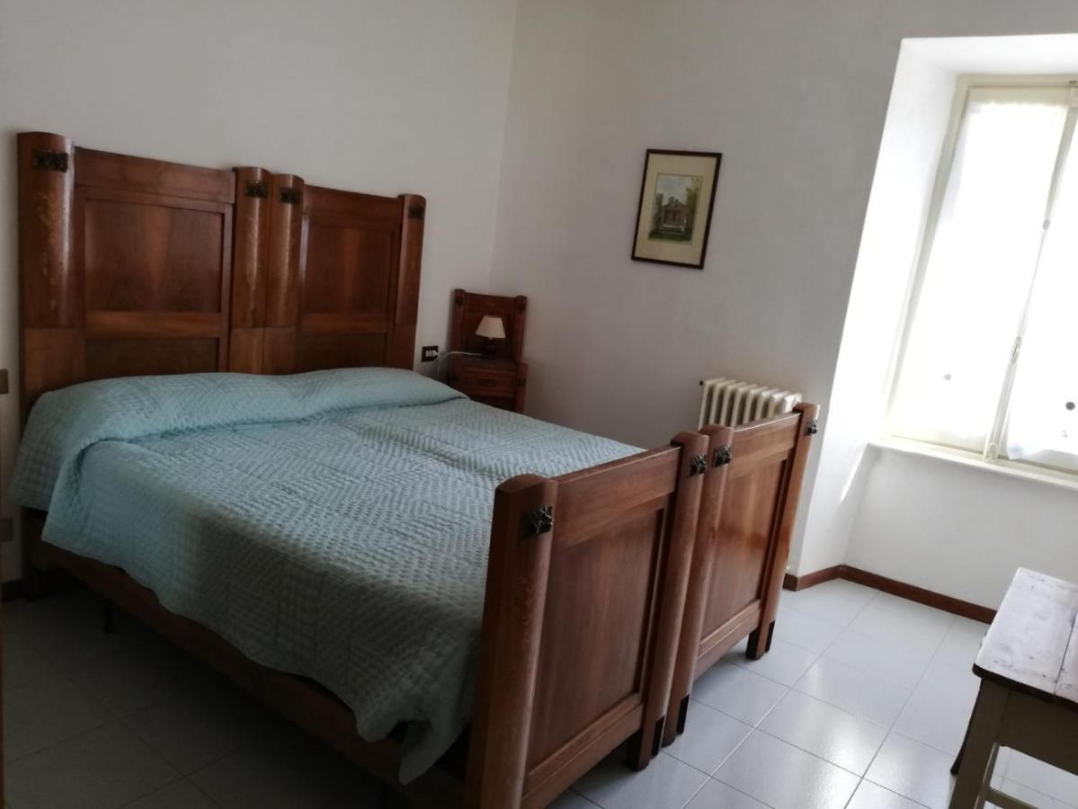 Готель Residenza Santa Valeria Caglio Екстер'єр фото