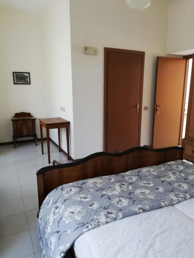 Готель Residenza Santa Valeria Caglio Екстер'єр фото