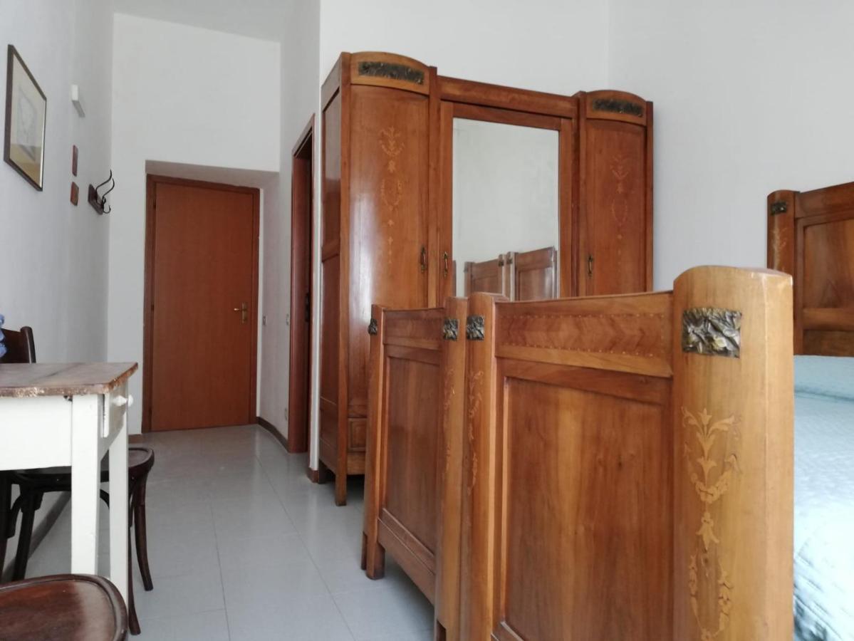 Готель Residenza Santa Valeria Caglio Екстер'єр фото