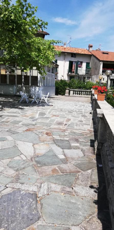 Готель Residenza Santa Valeria Caglio Екстер'єр фото